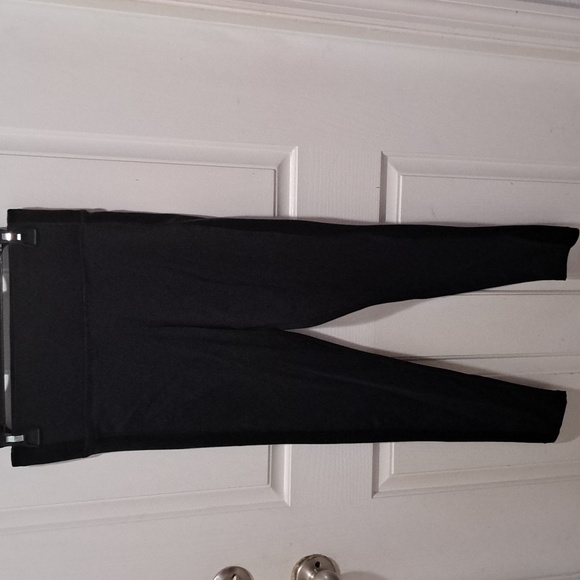 Cut The Frills Leggings with Velvet Side Stripes - Picture 3 of 9